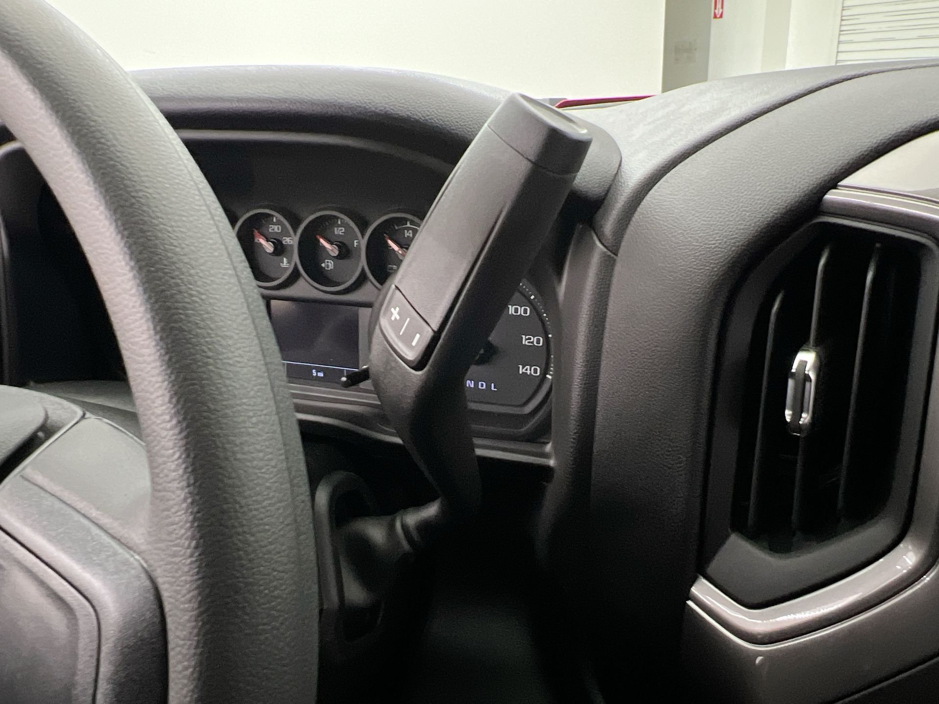 2026 Chevrolet Silverado 2500 HD Custom - Photo 48