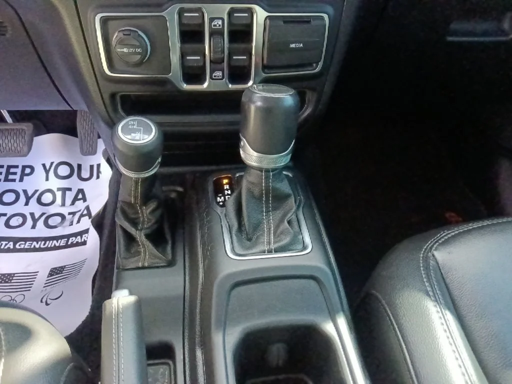 Used 2021 Gray Jeep Overland image 24