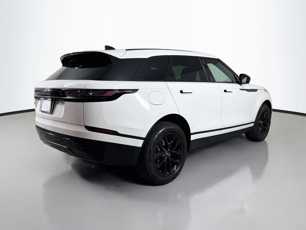 New 2026 Fuji White Land Rover S image 5