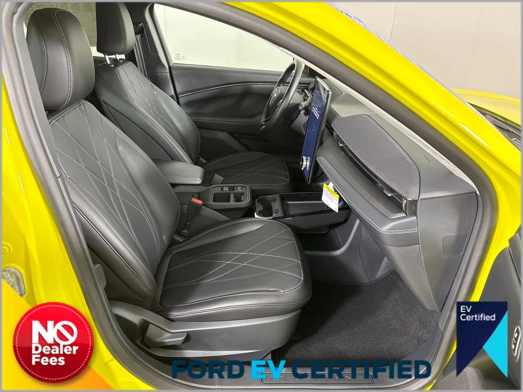 Certified Used 2025 Yellow Ford Select image 4