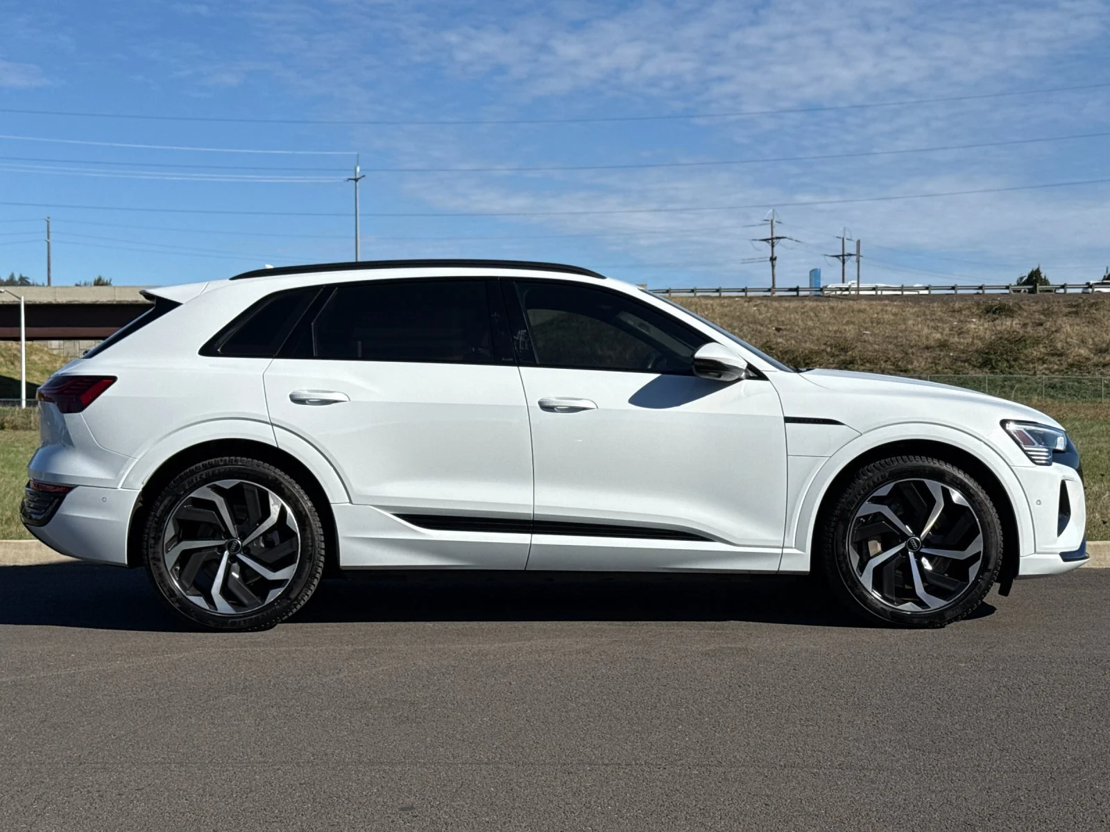 Used 2024 Audi Q8 e-tron Prestige with VIN WA16AAGE4RB022660 for sale in Eugene, OR