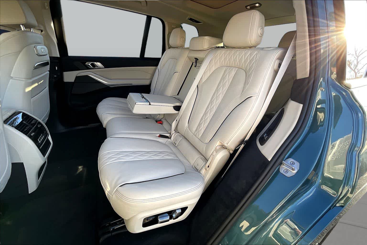 Used 2026 Blue Ridge Mountain Metallic BMW xDrive40i image 21