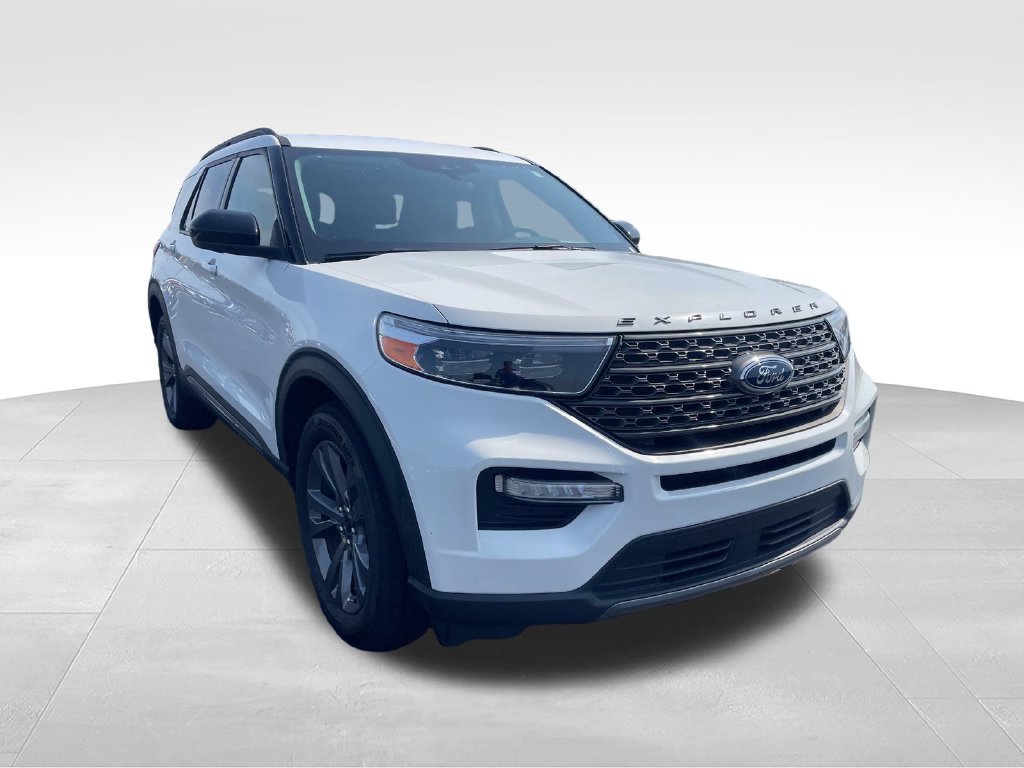 Used 2023 White Ford XLT image 7