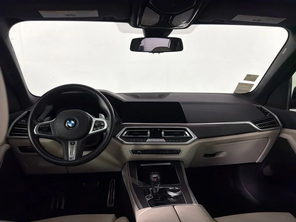 Used 2022 Mineral White Metallic BMW xDrive40i image 17