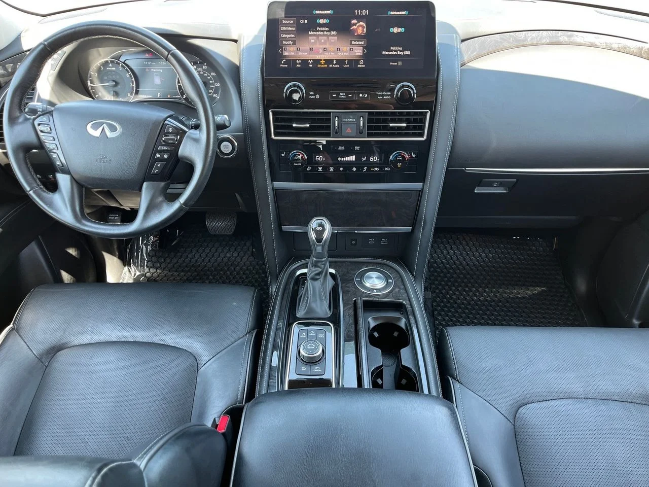 Used 2022 Liquid Platinum INFINITI Luxe image 12
