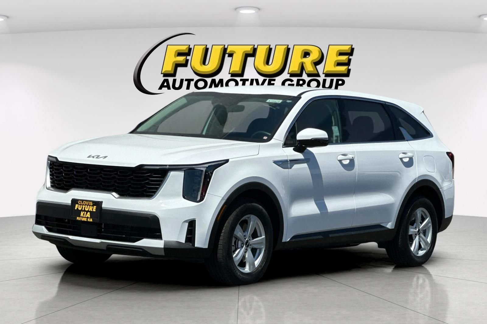 Used 2026 White Kia LX image 8