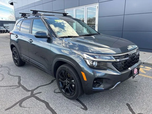 Used 2024 Gray Kia X-Line image 1