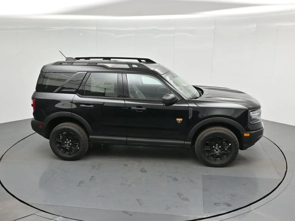 New 2025 Black Ford Badlands image 57