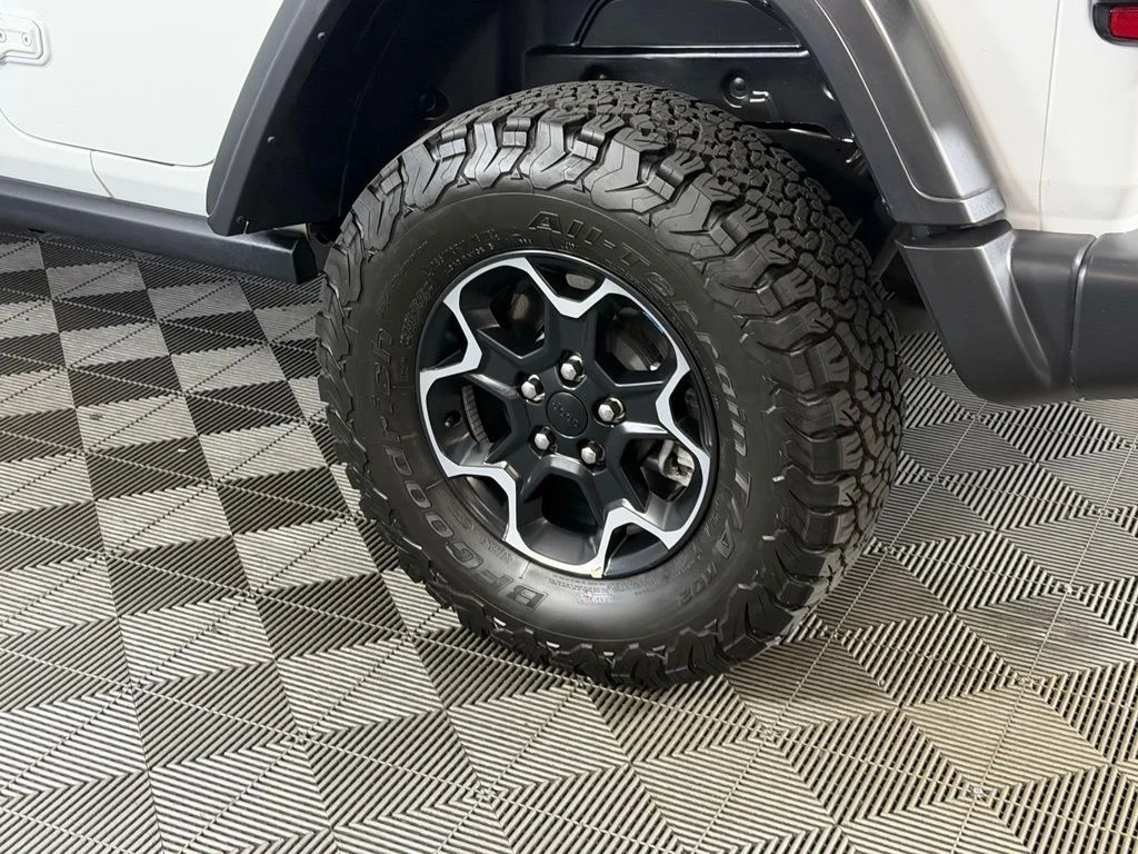 Certified Used 2023 White Jeep Rubicon 4xe image 11
