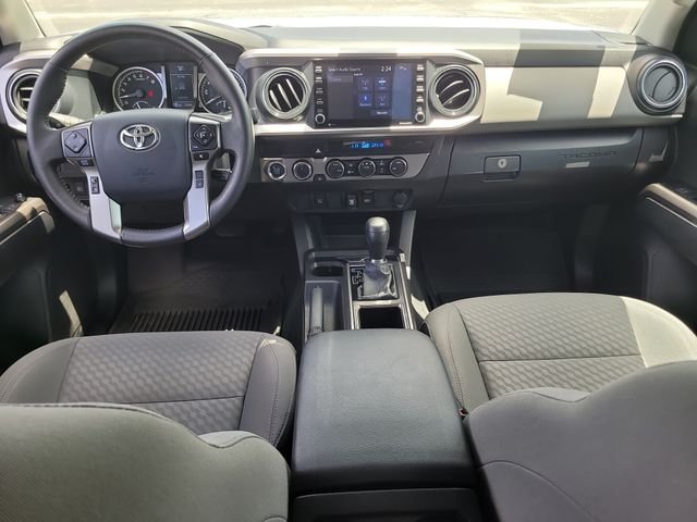 Used 2023 Silver Toyota SR5 4D Double Cab 4WD image 14