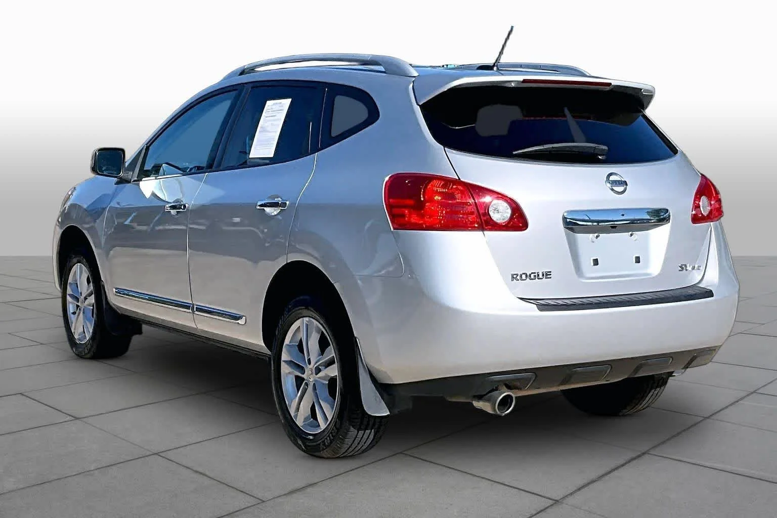 Used 2013 Brilliant Silver Nissan SV image 12