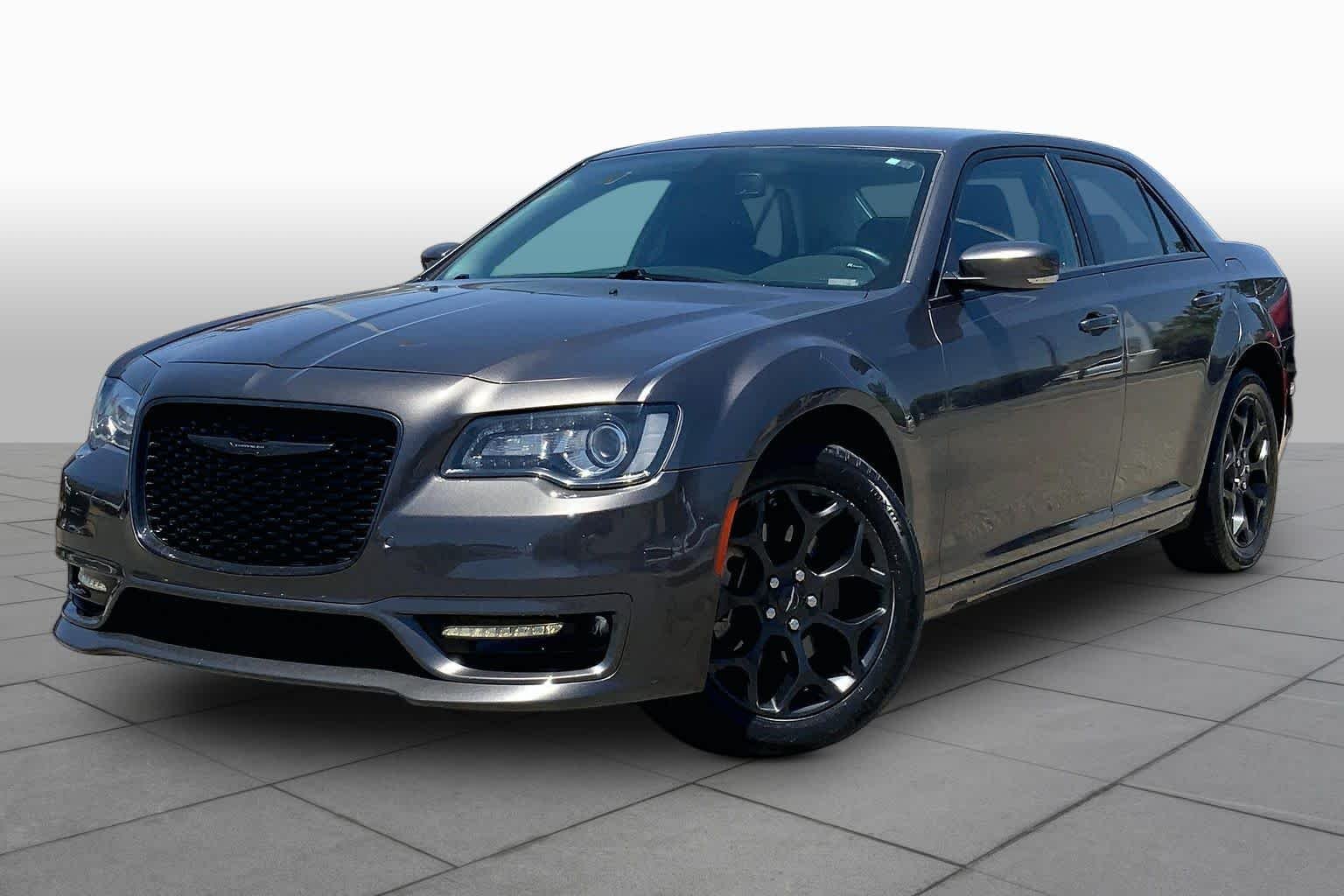2022 Chrysler 300 Touring L AWD's photo
