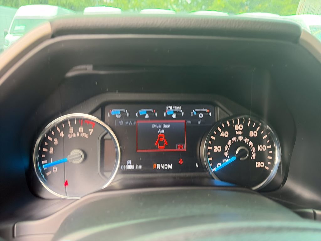 Used 2017 Black Ford Lariat image 34