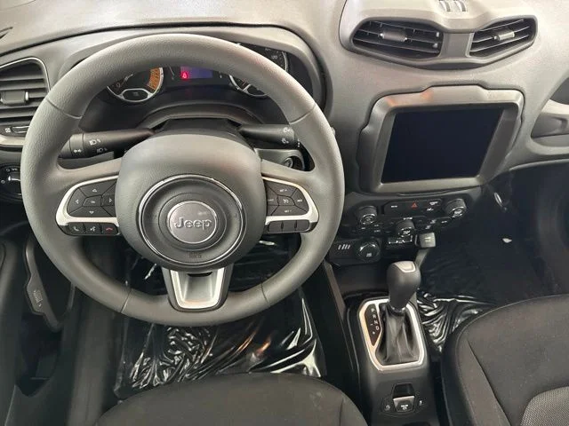 Used 2023 Black Jeep Latitude image 24