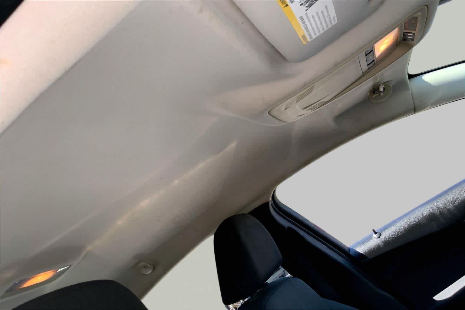 Used 2018 Graphite Metallic Chevrolet LT image 14