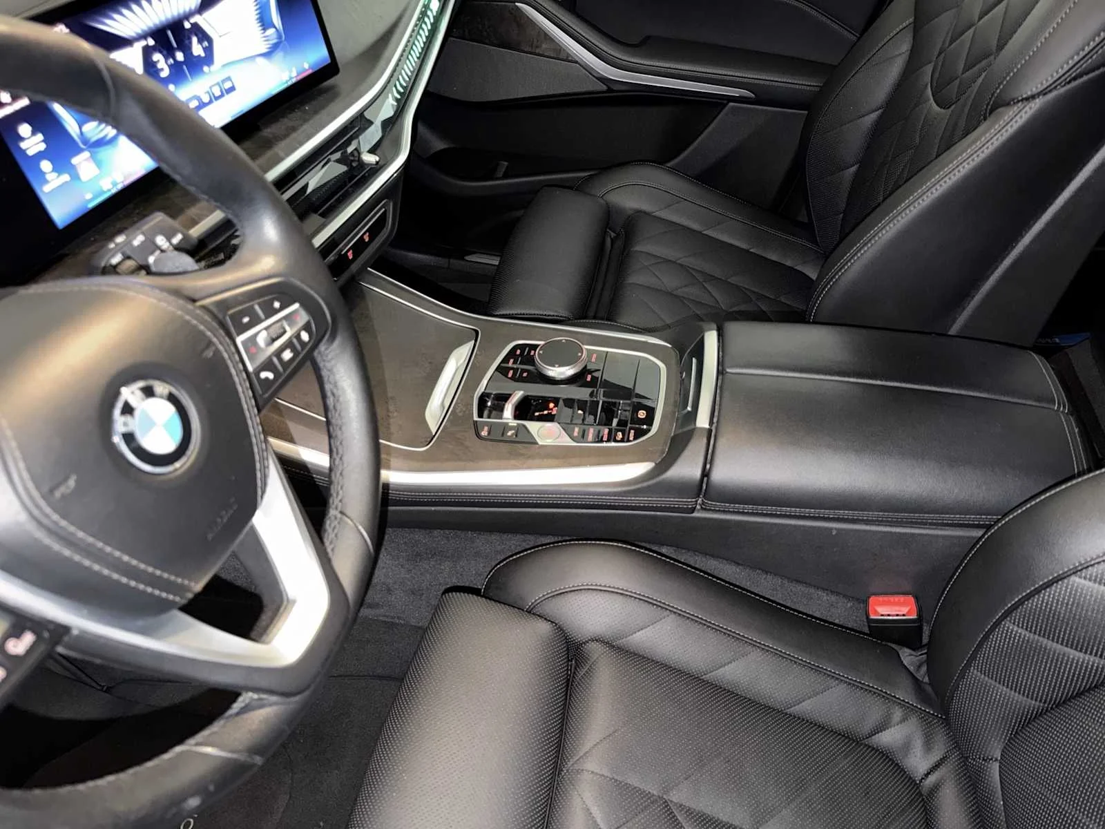 Certified Used 2024 Black Sapphire Metallic BMW xDrive40i image 19