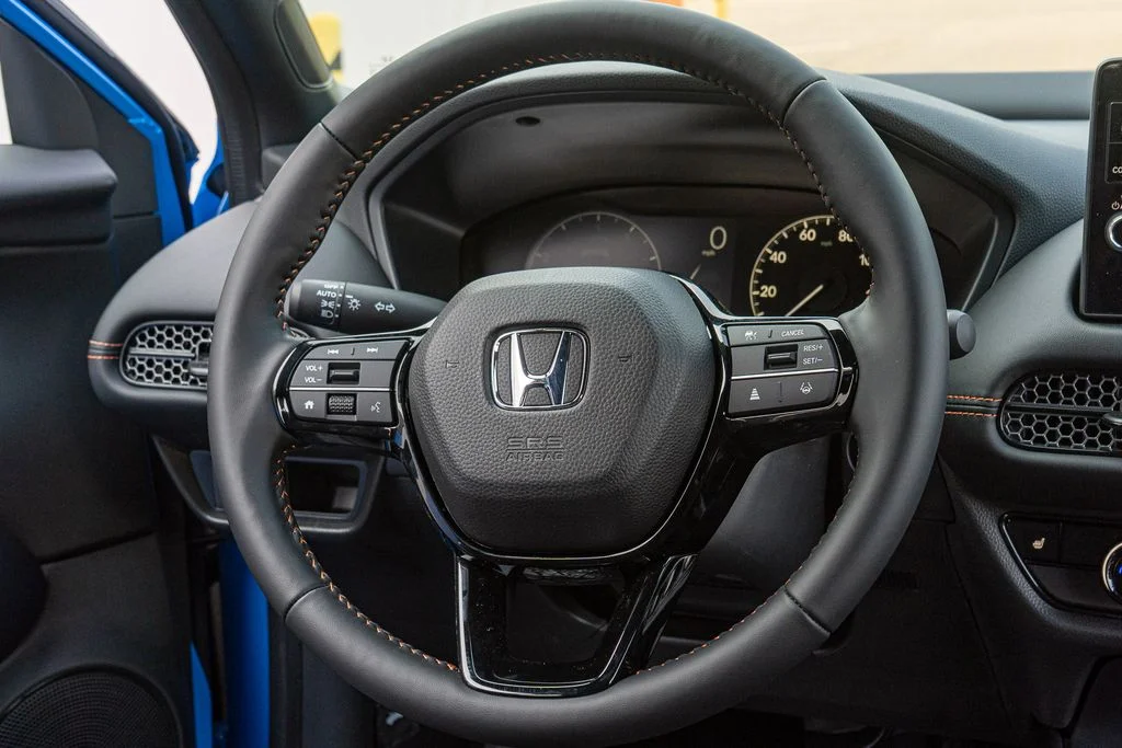2027 Honda HR-V Sport - Photo 18