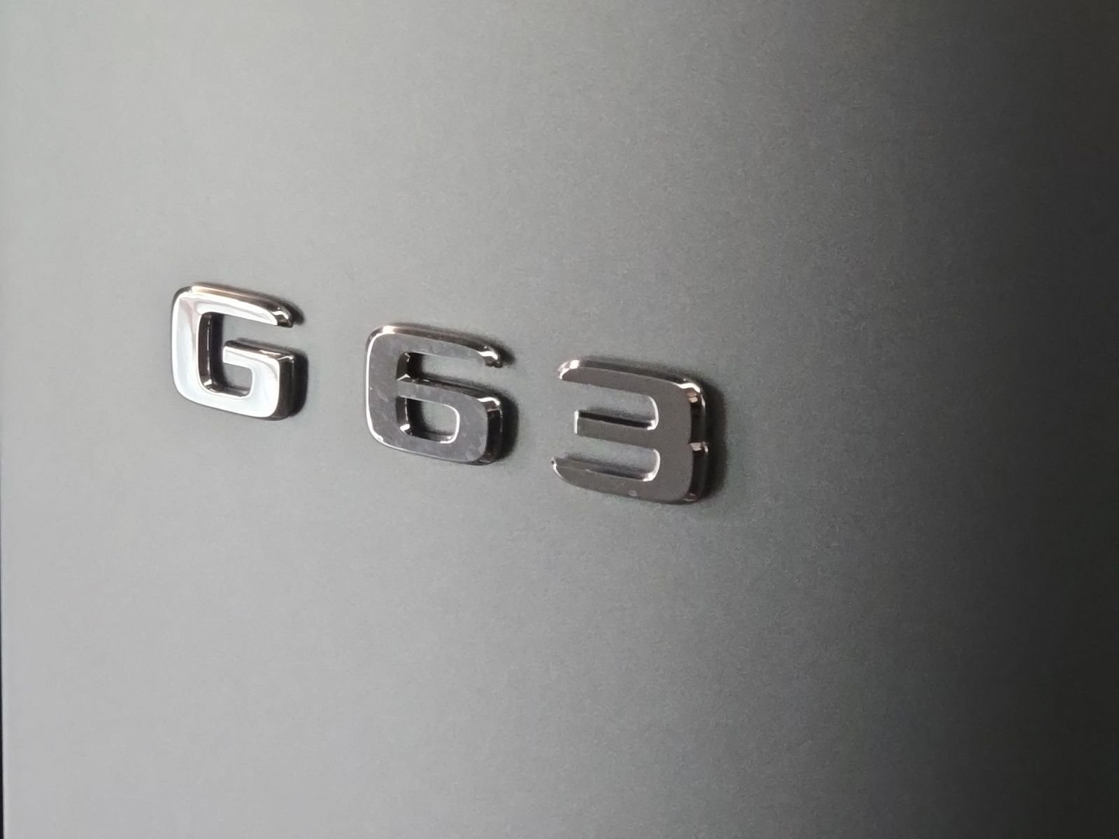 New 2026 MANUFAKTUR Platinum Magno Mercedes-Benz G 63 AMG® image 5
