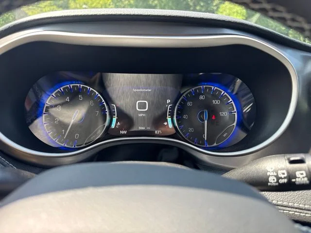 Used 2026 White Chrysler Select image 26