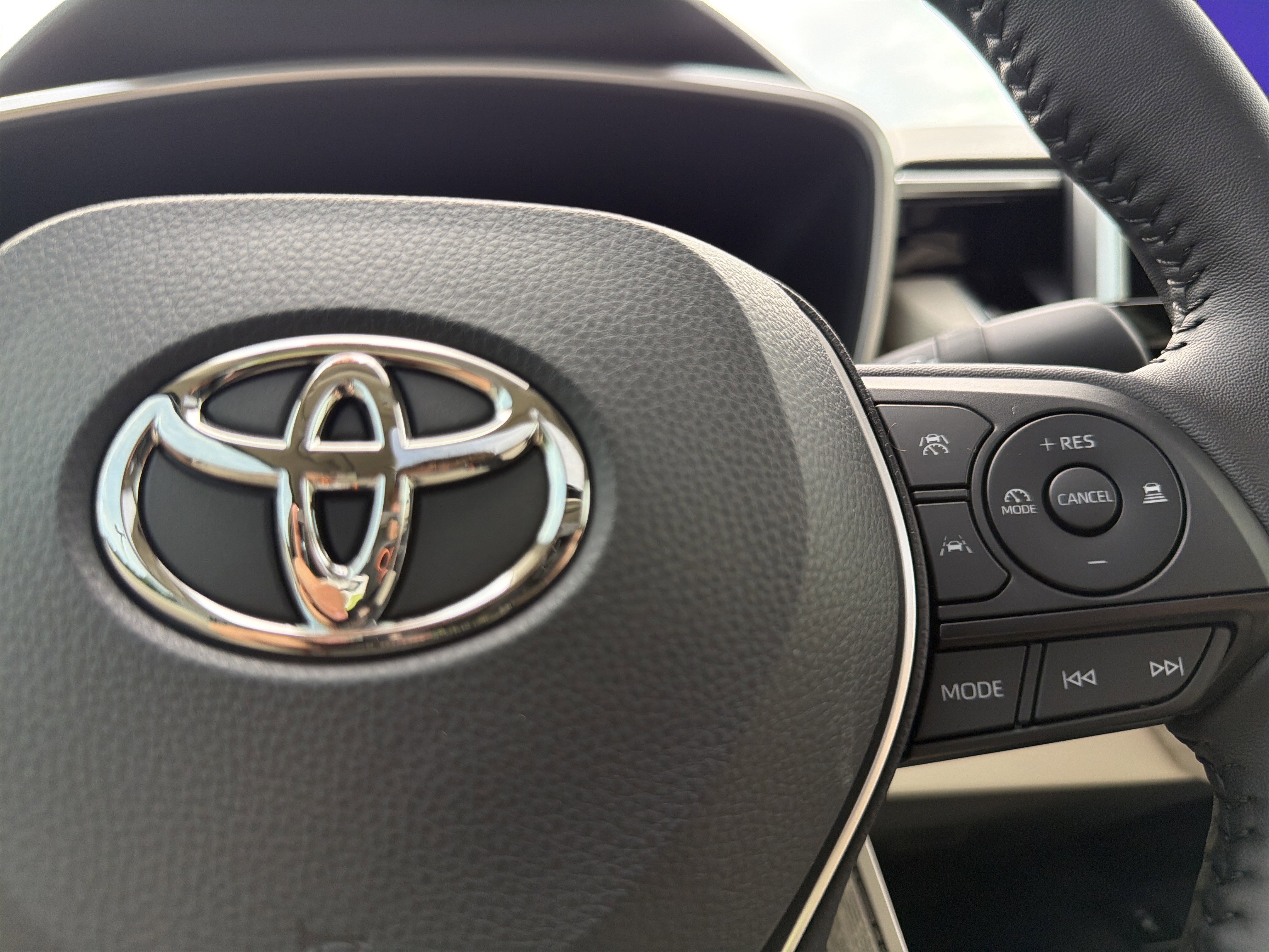 New 2026 Underground Toyota Hybrid XLE image 28