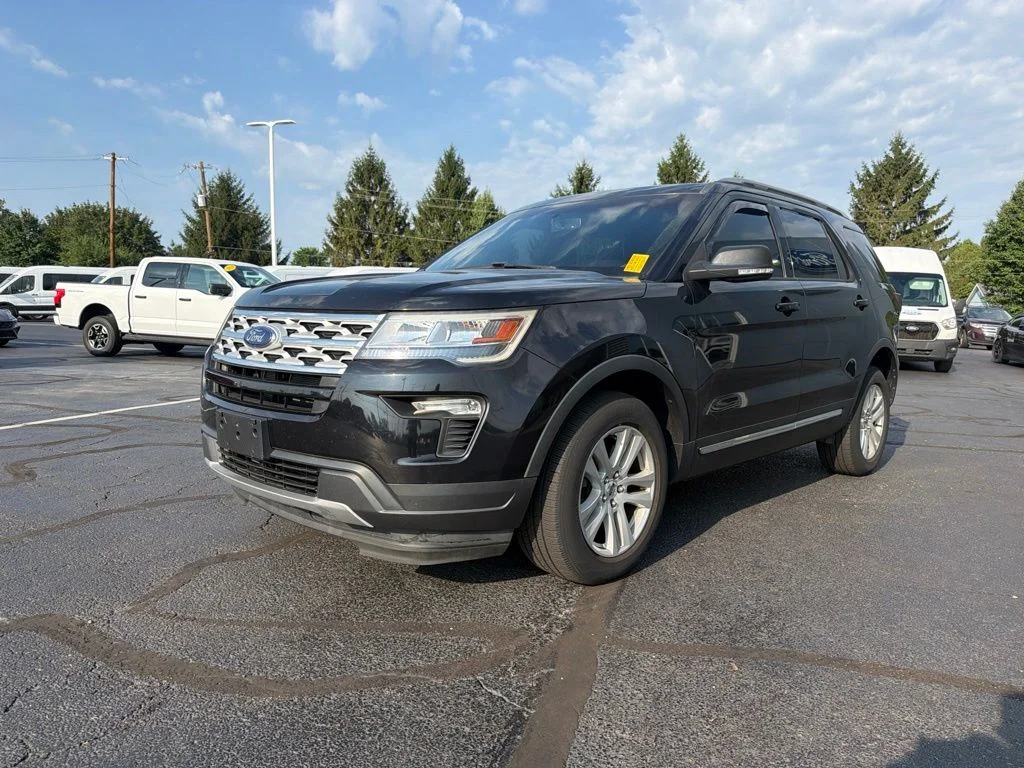 Used 2019 Black Ford XLT image 8