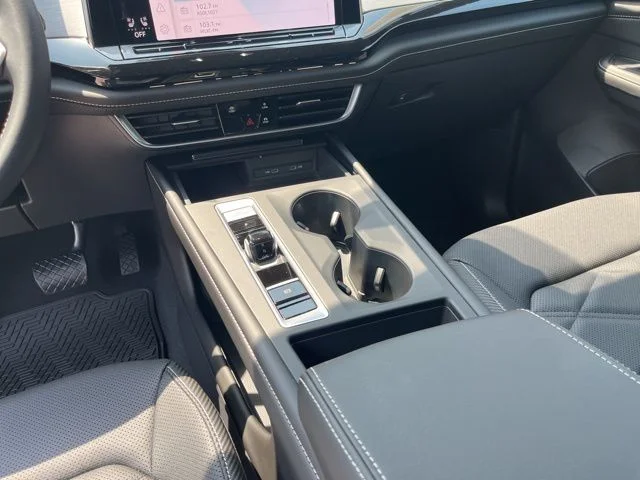 New 2026 Black Volkswagen 2.0T SE image 17