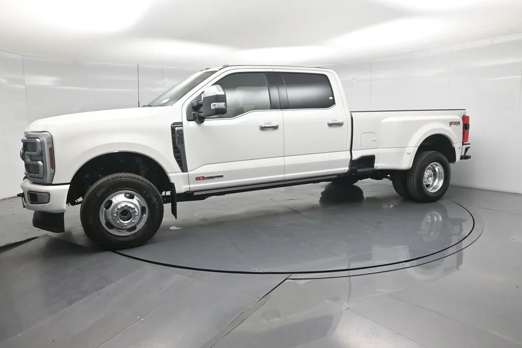 New 2026 White Ford Platinum image 27