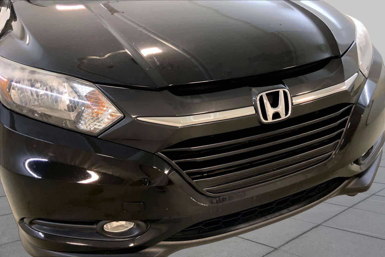 Used 2016 Crystal Black Pearl Honda EX image 32