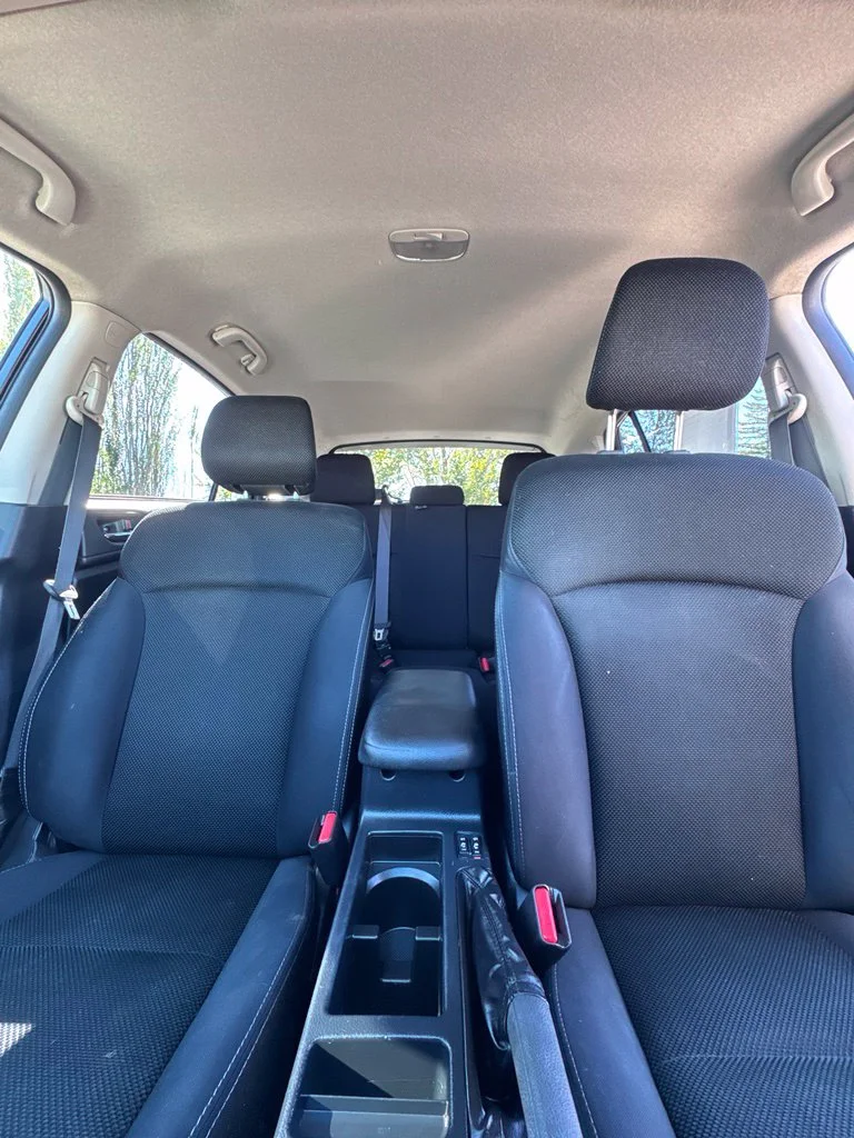 Used 2015 Dark Gray Metallic Subaru 2.0i Premium image 23