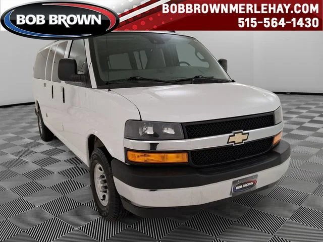 2022 Chevrolet Express 3500 LT