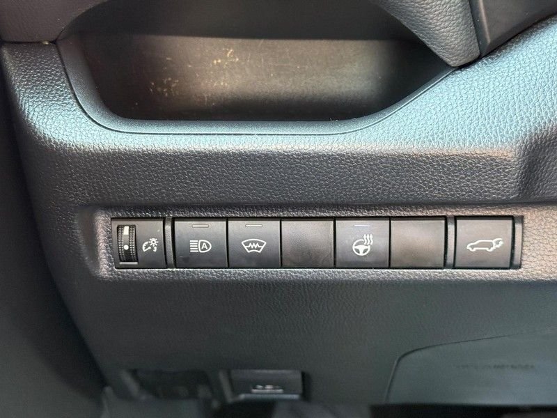 Certified Used 2024 Ice Toyota XLE image 29