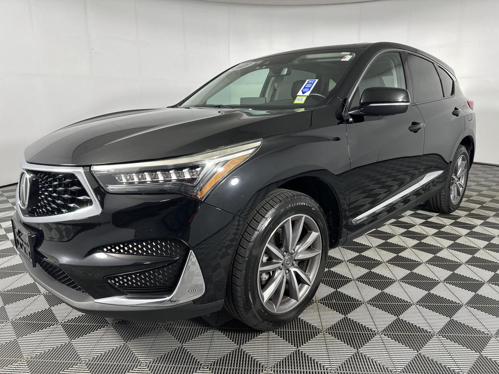 Used 2021 Majestic Black Pearl Acura SH-AWD w/Tech image 4