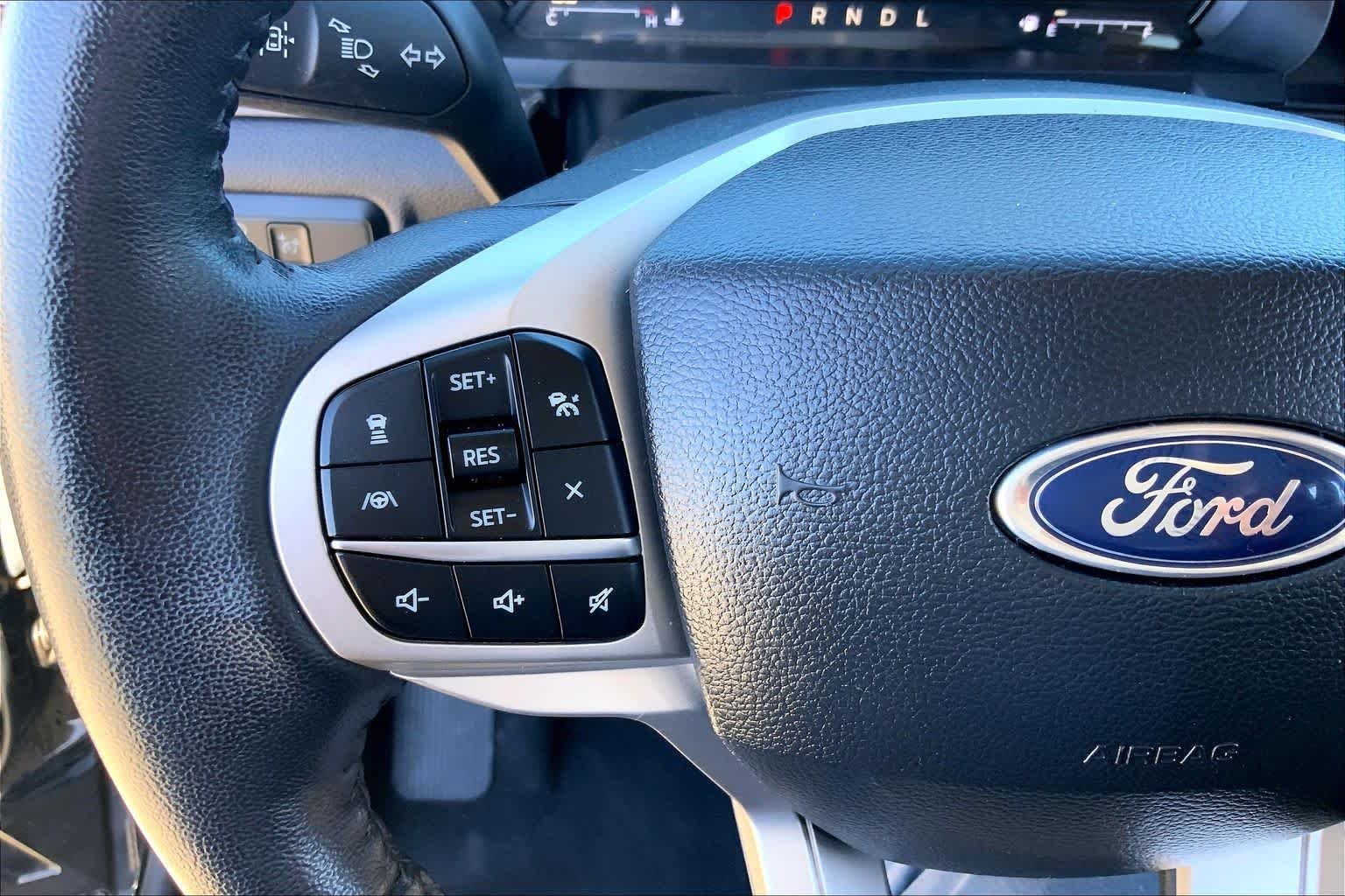 2023 Ford Explorer Limited - Photo 23