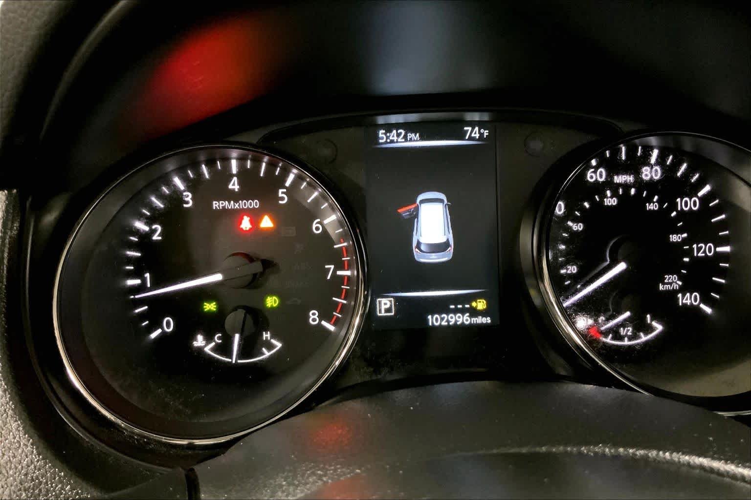 Used 2017 Gun Metallic Nissan SL image 26