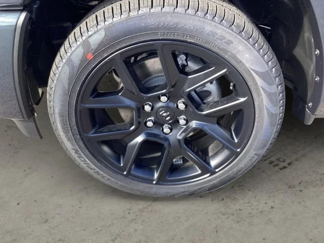 New 2027 Blue Ram LARAMIE CREW CAB 4X4 5