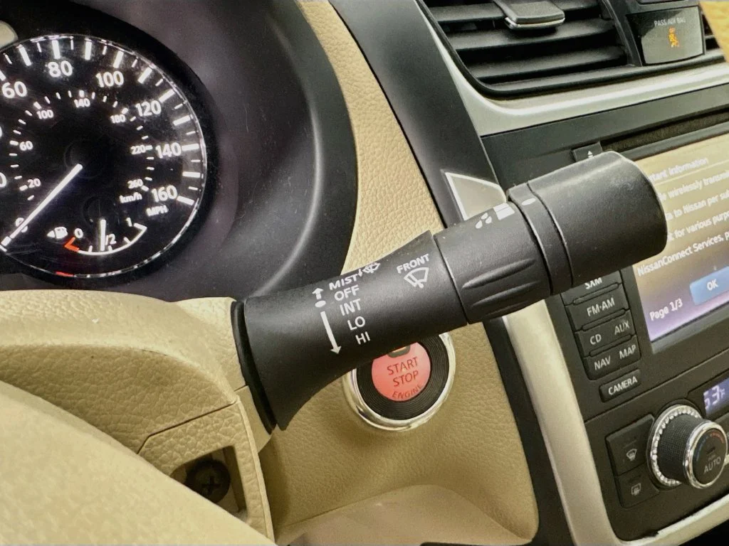 Used 2017 Gray Nissan 2.5 SL image 13