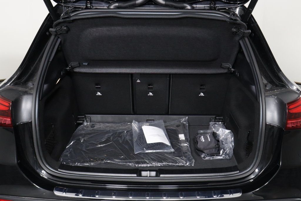 2025 Mercedes-Benz GLA GLA250 - Photo 11