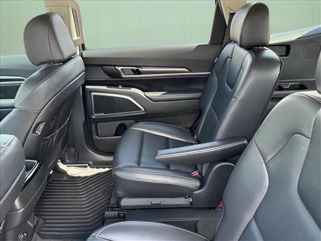 Used 2025 Gray Kia S image 10
