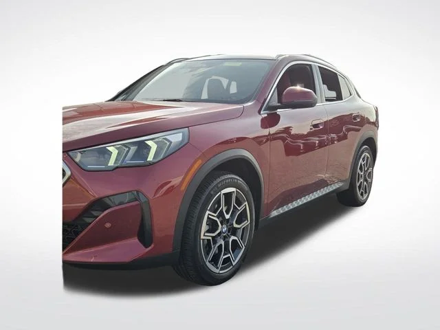 Used 2025 Red BMW xDrive28i image 25
