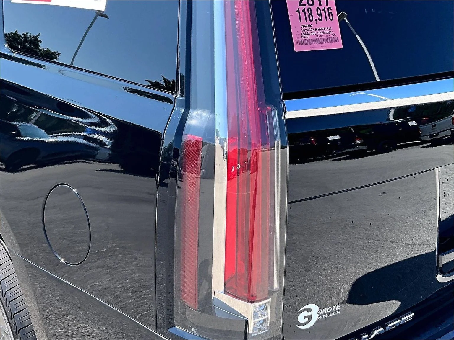 Used 2017 Black Cadillac Premium Luxury image 32