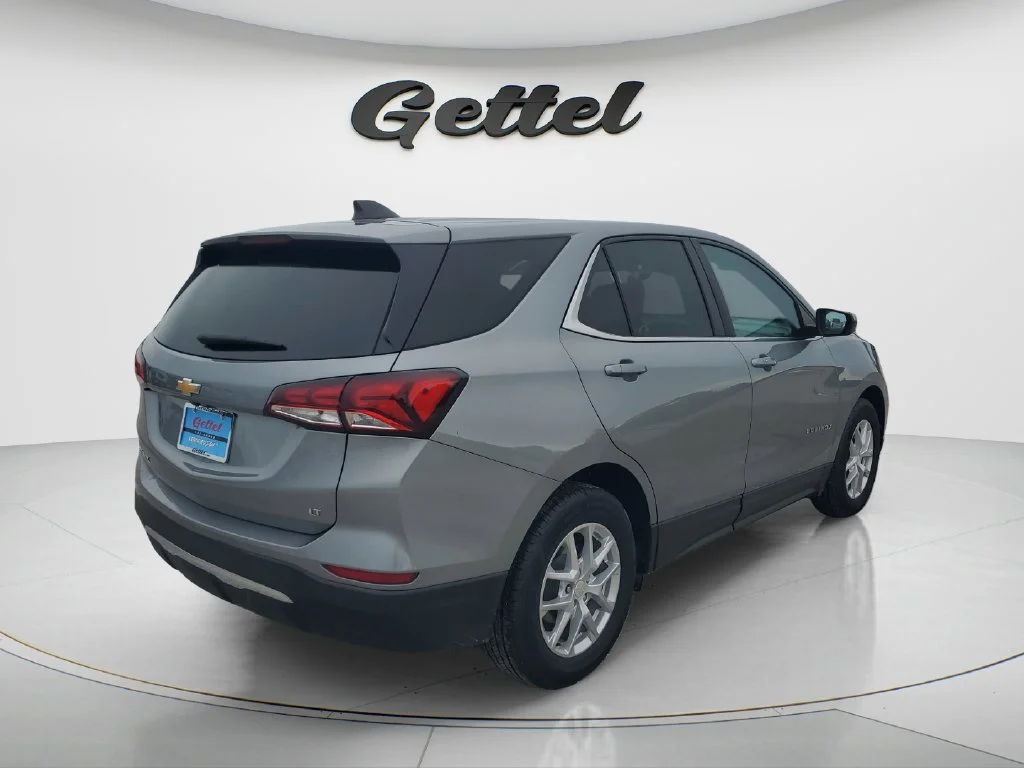 Used 2023 STERLING GRAY METALLIC Chevrolet LT image 5
