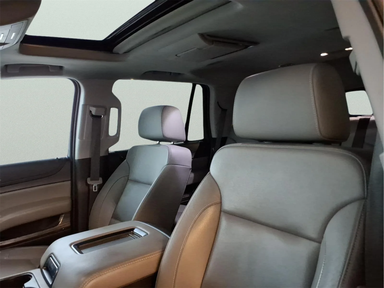 Used 2020 SUMMIT WHITE Chevrolet LT image 18