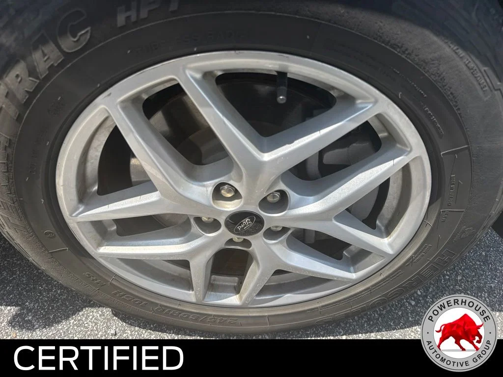Used 2024 Silver Ford SEL image 14