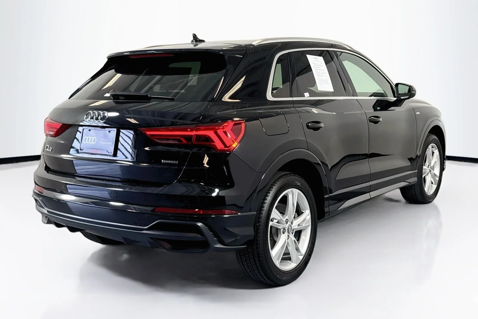 Used 2020 Black Audi S line Premium Plus image 5
