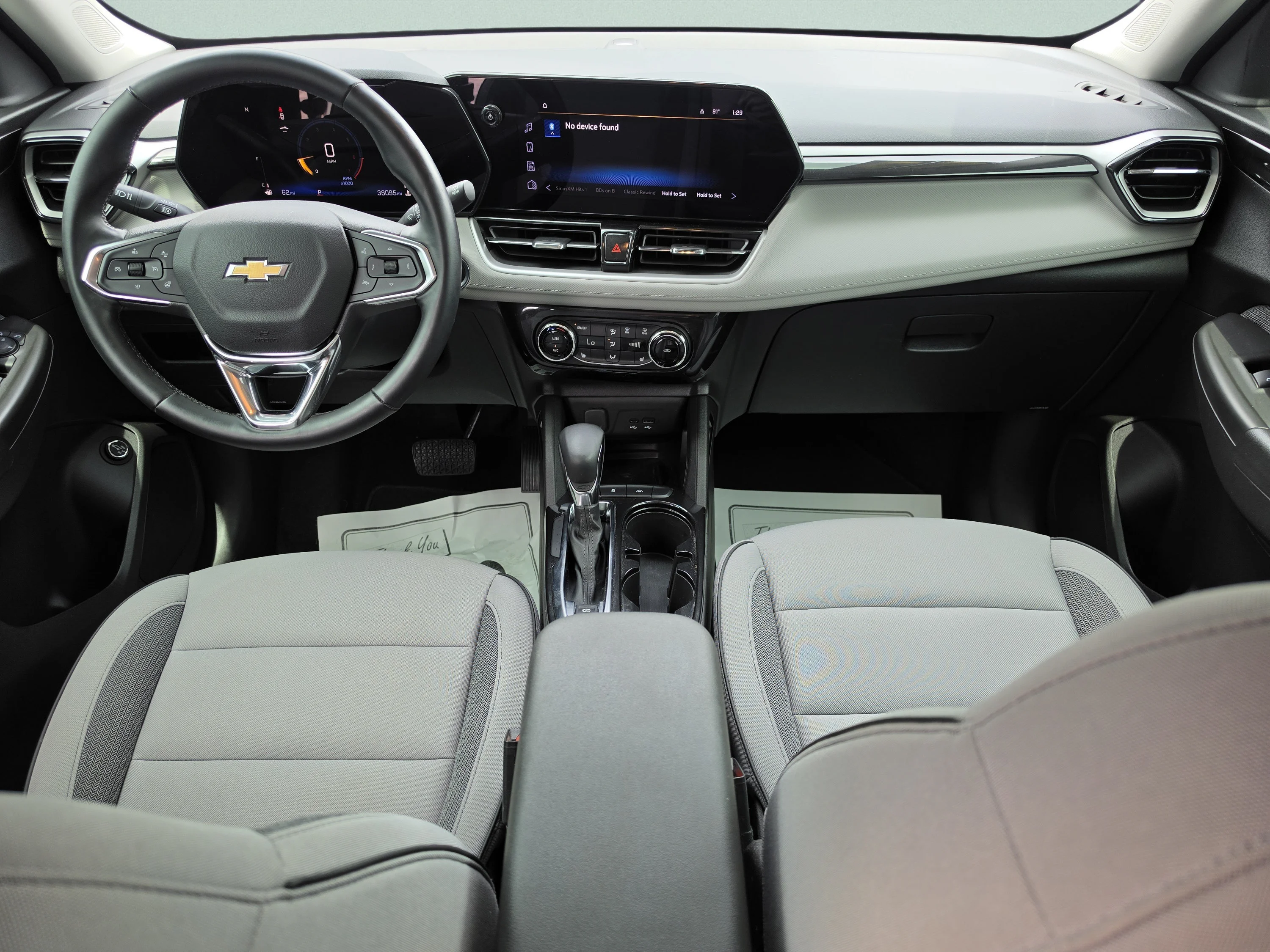 Used 2025 Cacti Green Chevrolet LT image 19