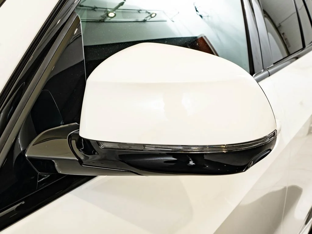 New 2026 Alpine White BMW xDrive40i image 16