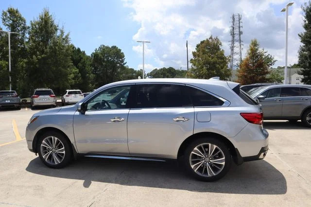 Used 2018 Lunar Silver Metallic Acura 3.5L image 5