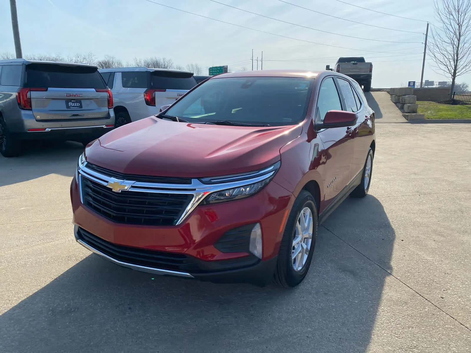 Used 2024 Chevrolet Equinox LT with VIN 3GNAXKEG3RS129476 for sale in Kansas City