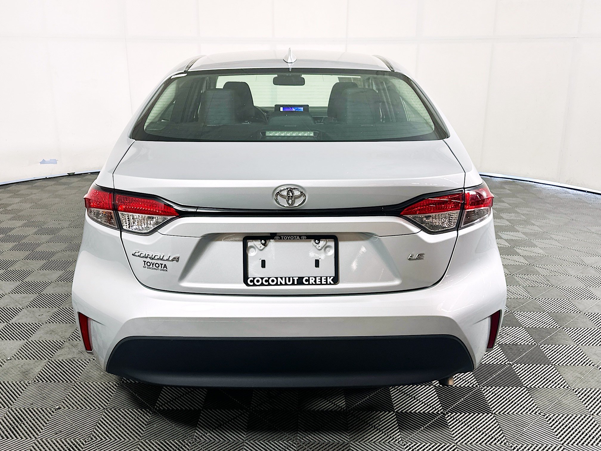 Used 2024 Classic Silver Metallic Toyota LE image 4