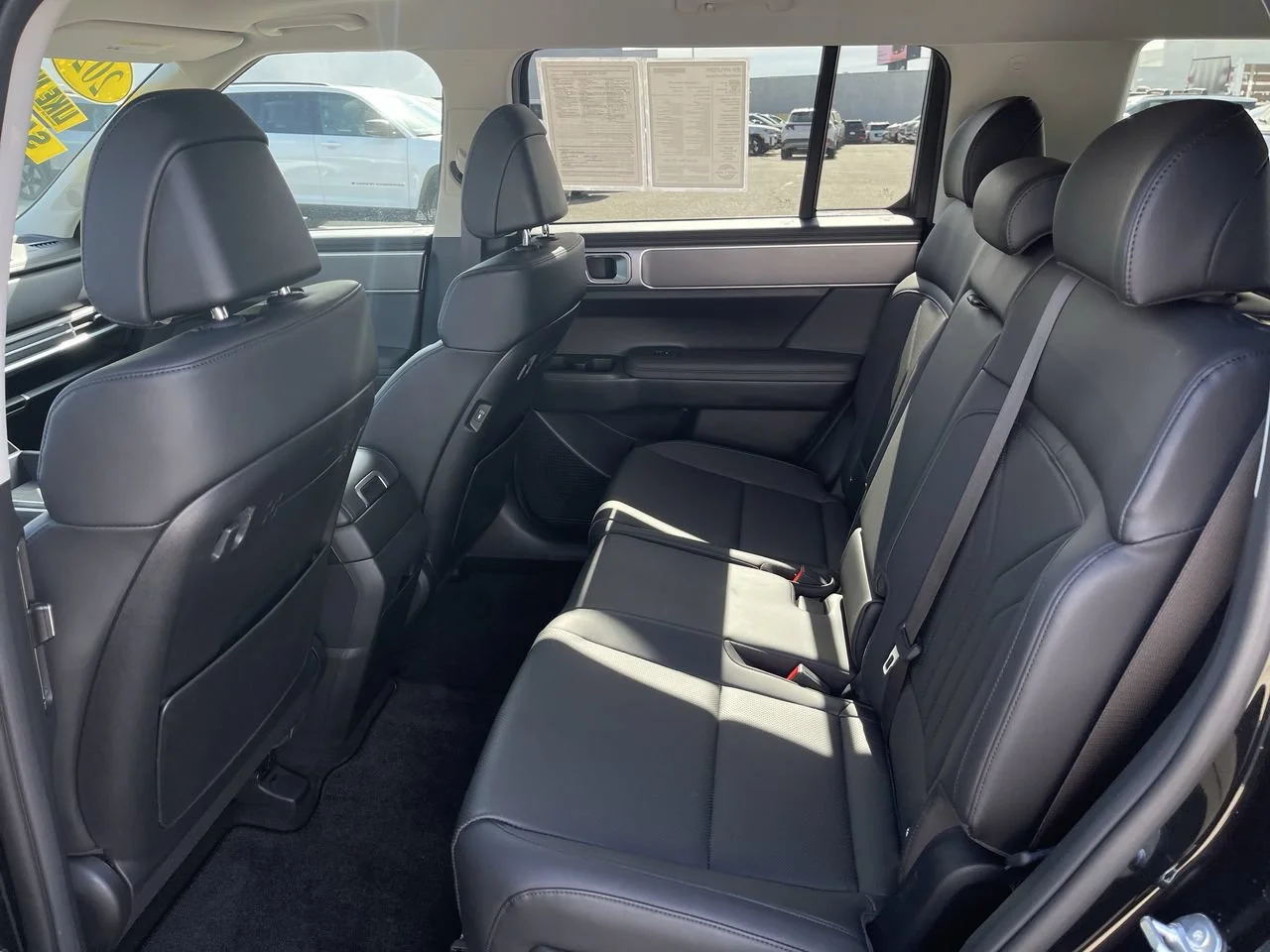 Used 2025 Phantom Black Hyundai XRT image 18